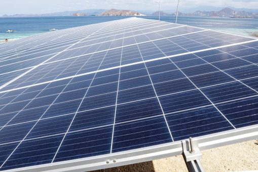 Aramco, industri, energi terbarukan, energi, global, internasional, listrik, Amin Nasser, energi fosil